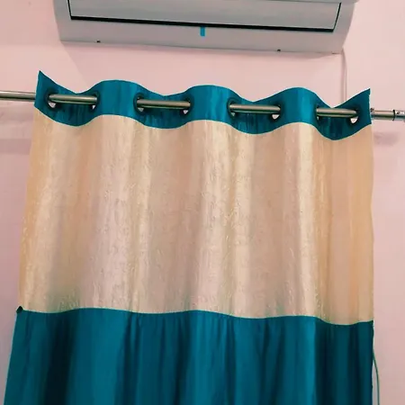Vardaan Rooms Daraganj Exterior photo