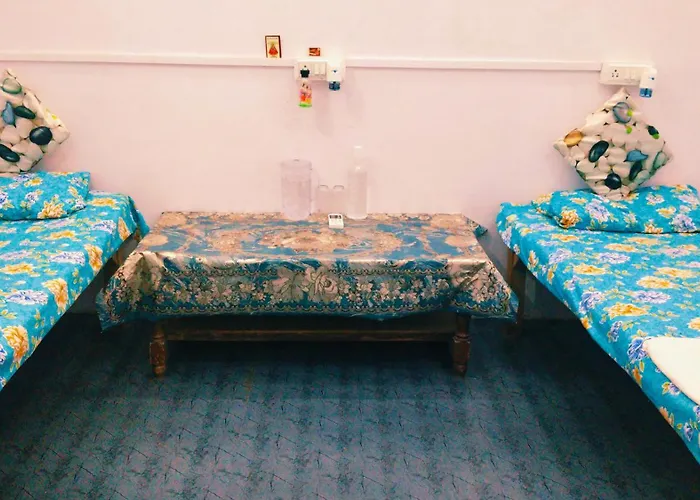 Vardaan Rooms